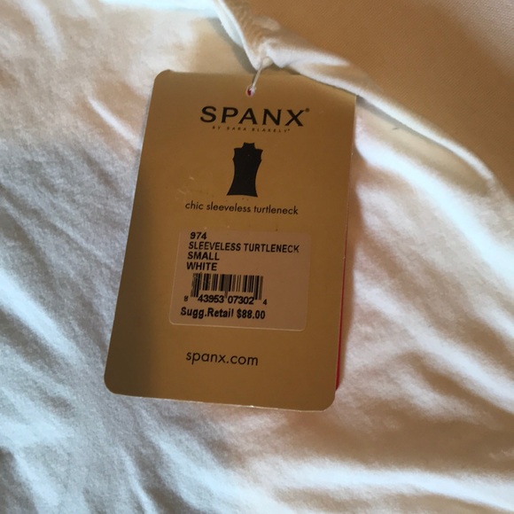 4/25$ Spanx Chic Sleeveless Turtleneck - Picture 4 of 8